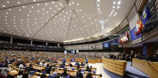 Ευρωκοινοβούλιο: Στο επίκεντρο οι υποκλοπές και το Predator – Δριμύτατες επικρίσεις στην Κομισιόν για αδράνεια