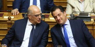 «Σημασία έχει ποιος το λέει» – Απαξιωτική απάντηση Δένδια σε Γεωργιάδη