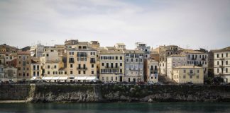 Κέρκυρα: Χωρίς νερό από τα ξημερώματα η πόλη λόγω φωτιάς στο αντλιοστάσιο