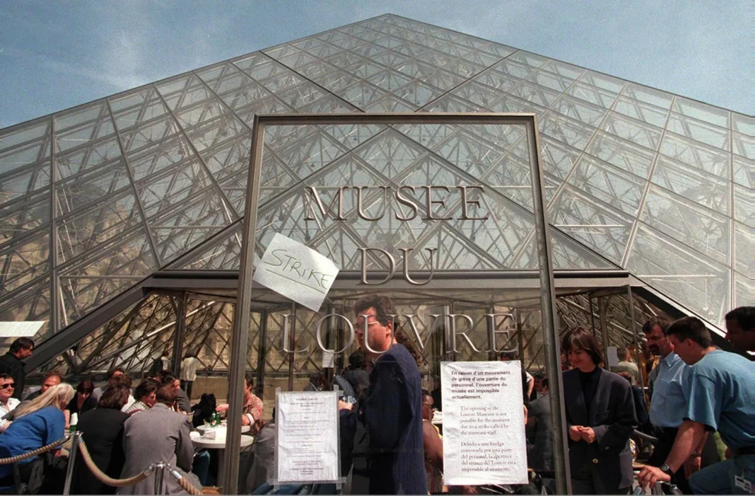 Louvre-Paris-apergia