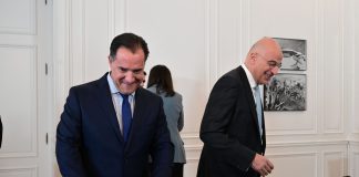 Αψιμαχίες Δένδια-Γεωργιάδη και στη μέση ο Γεραπετρίτης: Βεντέτα για τα εθνικά ή πρόβα ρήξης για την επόμενη μέρα