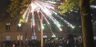 Η PSG έκανε… κόλαση και το Παρίσι – Δύο νεκροί, δεκάδες τραυματίες και επιθέσεις σε πολυτελή καταστήματα (VIDEO – ΦΩΤΟ)