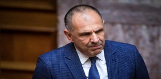 Γεραπετρίτης: Προτείνει στο Συμβούλιο Εξωτερικών Υποθέσεων πλάνο 5 σημείων για τη Μέση Ανατολή