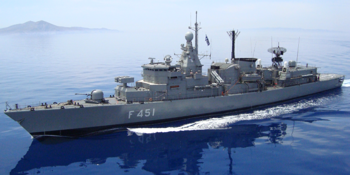 Ανοιχτά της Λιβύης πλέει η πρώτη ελληνική φρεγάτα – Ακολουθούν άλλα δύο πλοία