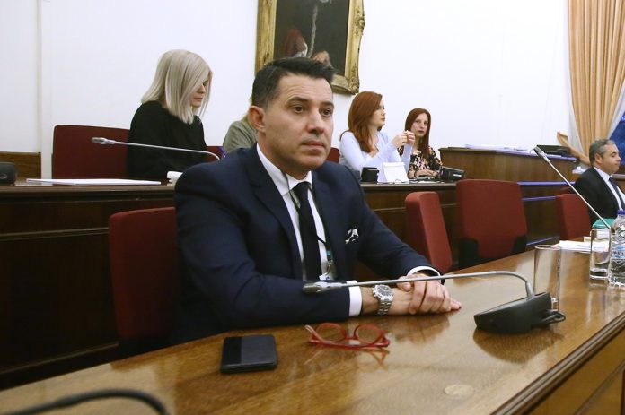 Μανιαδάκης για Novartis: “Με πίεζαν, ενώ τους έλεγα πως δεν έχω δώσει χρήματα σε κανέναν – Μου κατέστρεψαν την ζωή”