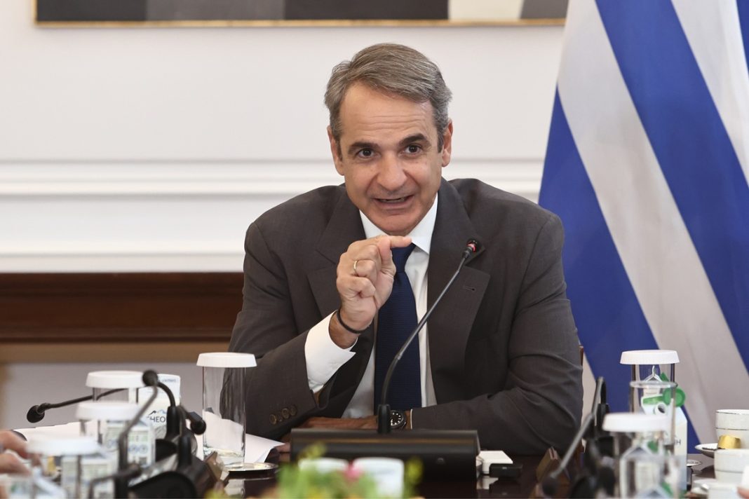 mitsotakis-ypourgiko-30