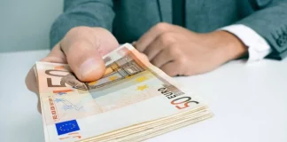 Από σήμερα οι Έλληνες… είναι φορολογικά ελεύθεροι να ξοδέψουν τα χρήματά τους!