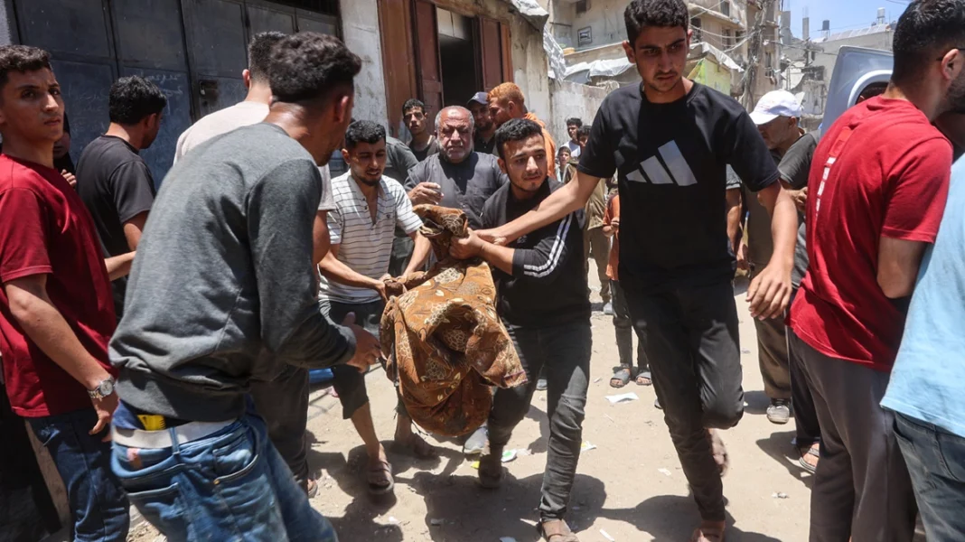 palestinians_carrying_a_body-afp-xrwma