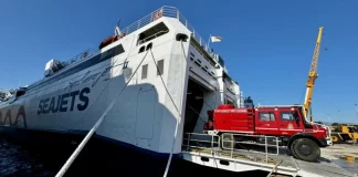 Seajets: Διέθεσε τρία πλοία για τη μεταφορά πυροσβεστικών δυνάμεων στη Χίο