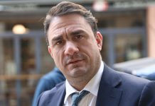 Τσουκαλάς για Γεωργιάδη Ακόμα περιμένουμε το βίντεο, το οποίο ο ίδιος έχει προαναγγείλει, και θα αποδείκνυε ότι έπεσε θύμα ξυλοδαρμού