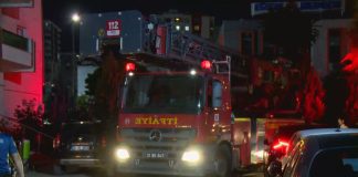 Τραγωδία στην Τουρκία: Γυναίκα μαζί με τρία παιδιά πέθαναν μετά από πυρκαγιά που ξέσπασε σε κτήριο 13 ορόφων