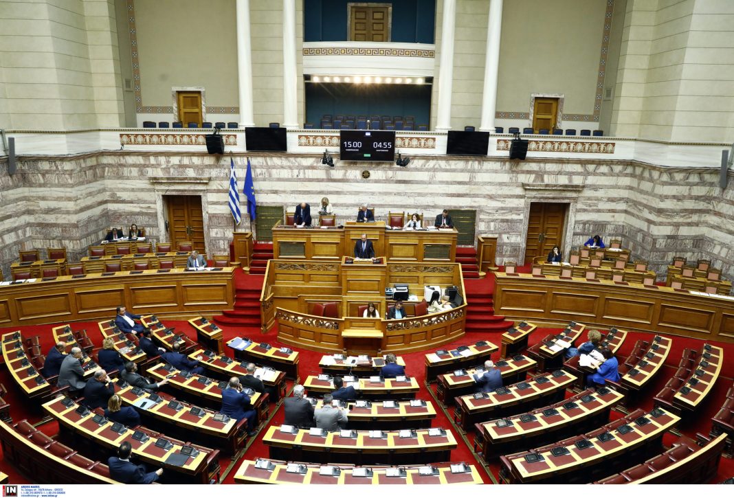 ÊÏÉÍÏÂÏÕËÅÕÔÉÊÏÓ ÅËÅÃ×ÏÓ - ÍÏÌÏÈÅÔÉÊÇ ÅÑÃÁÓÉÁ <br>Ó×ÅÄÉÏ ÍÏÌÏÕ ÕÐÏÕÑÃÅÉÏÕ ÁÍÁÐÔÕÎÇÓ<br><br>