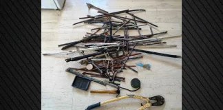 Συνελήφθησαν τέσσερα άτομα που έκλεψαν χαλκοσωλήνες από δύο σπίτια στη Σαλαμίνα