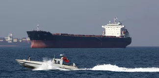 Διπλωματικό θρίλερ στα Στενά του Ορμούζ: Κλιμάκωση της κρίσης με εμπλοκή και της Κίνας