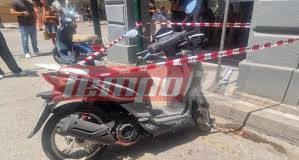 Συνέβη και αυτό: Η πυροσβεστική άφησε σημείωμα πως φίδι έχει «χωθεί» στο μηχανάκι