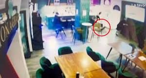 Σκωτσέζος γκάνγκστερ έπεσε νεκρός σε παμπ στην Ισπανία – Δείτε τη δολοφονική ενέδρα που του έστησαν