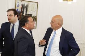 αρχείο λήψης (4)