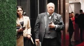 Ο Κατσιματίδης απειλεί να κλείσει τα super markets του αν εκλεγεί δήμαρχος Νέας Υόρκης ο σοσιαλιστής Ζόραν Μαντάνι