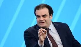 Συνεχίζεται η ασυδοσία στις παραλίες των νοτίων προαστίων – Ρίχνουν παράνομα «πόρτα» στους Έλληνες πελάτες!