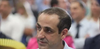 Αθόρυβη ισχύς: Ο Γρηγόρης Δημητριάδης επιστρέφει δυναμικά! Παρών στις κρίσιμες πολιτικές ζυμώσεις