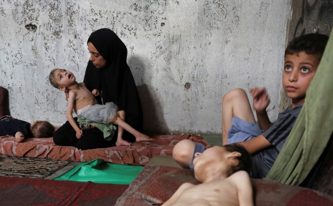 2025-07-24T203506Z_562551864_RC2WSFA7J8M7_RTRMADP_5_ISRAEL-PALESTINIANS-GAZA-HUNGER-1200x743