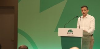 Αναταράξεις στο ΠΑΣΟΚ για το «παρών»
