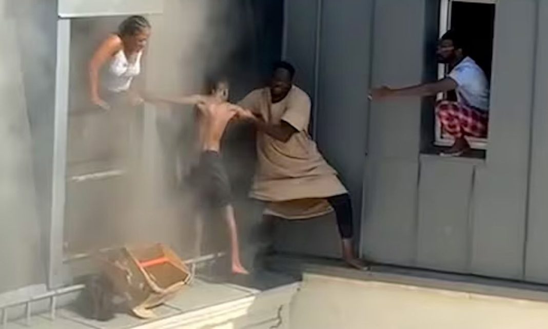 4a0deefc-parisi-diasosi