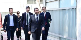 Σουλτς αντί Μέρκελ για τον Ανδρουλάκη