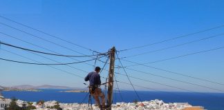 Ο ΔΕΔΔΗΕ άφησε μεγάλη περιοχή της Μυκόνου δίχως ρεύμα, λόγω βλάβης σε μετασχηματιστή του