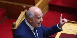 Η κυβέρνηση επαναφέρει την εποχή με τους …προδότες με έναν πρώην Πασόκο!