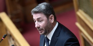 Βέλη και από τον Λευτέρη Παπαγιαννάκη