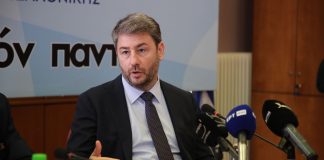 Κρίσιμος Σεπτέμβριος για το ΠΑΣΟΚ