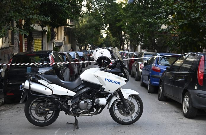 Βρήκαν τους τρεις νεαρούς που επιτέθηκαν σε 18χρονο στη Θεσσαλονίκη για να του πάρουν ζακέτα του Άρη