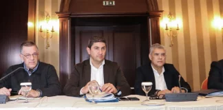 «Μας κάνετε και θέλουμε να ξεράσουμε»: Σκληρή ανάρτηση Κουρέτα για Αυγενάκη-Αγοραστό