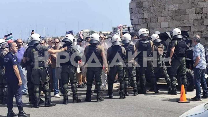 b19966aff88a9cf580d8c9c5d89714be-b