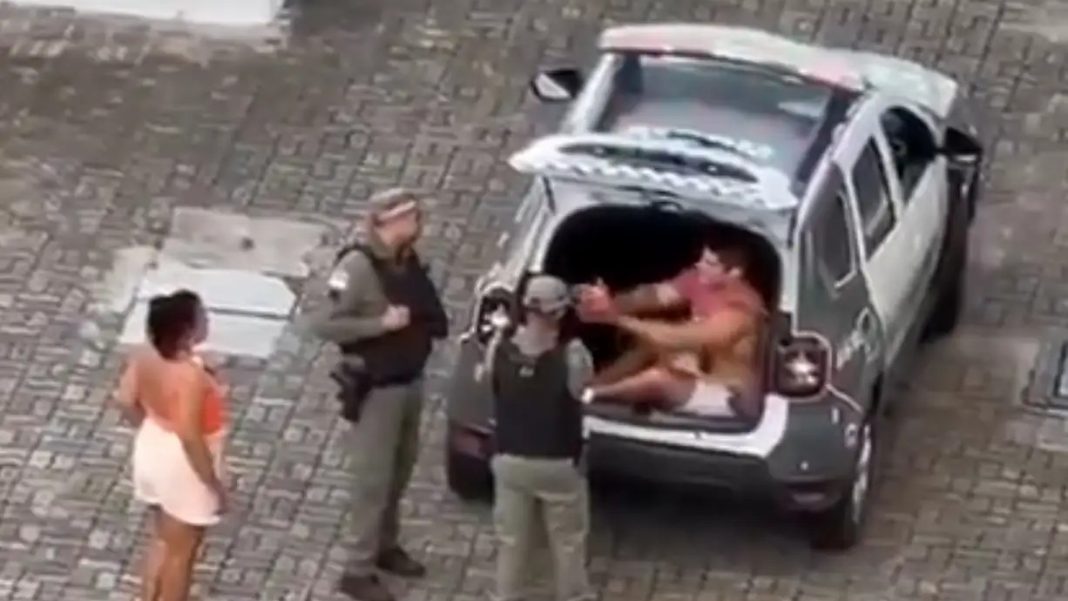 braziliia-mpasketmpolistas-ksilodarmos