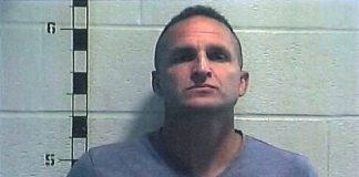 ΗΠΑ: Σχεδόν 3 χρόνια φυλάκισης σε λευκό αστυνομικό για τον φόνο της αφροαμερικανίδας Μπριόνα Τέιλορ