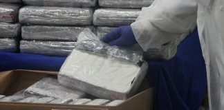 Συνελήφθη ο Έλληνας ιδιοκτήτης του πλοίου που είχε πιαστεί στην Ισπανία με 4,5 τόνους κοκαΐνης – Μαζί και δύο ακόμα άτομα