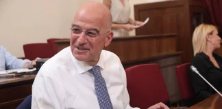 Δένδιας: Τις επόμενες ημέρες ανακοινώνεται η β’ φάση των συγχωνεύσεων στις δομές των Ενόπλων Δυνάμεων