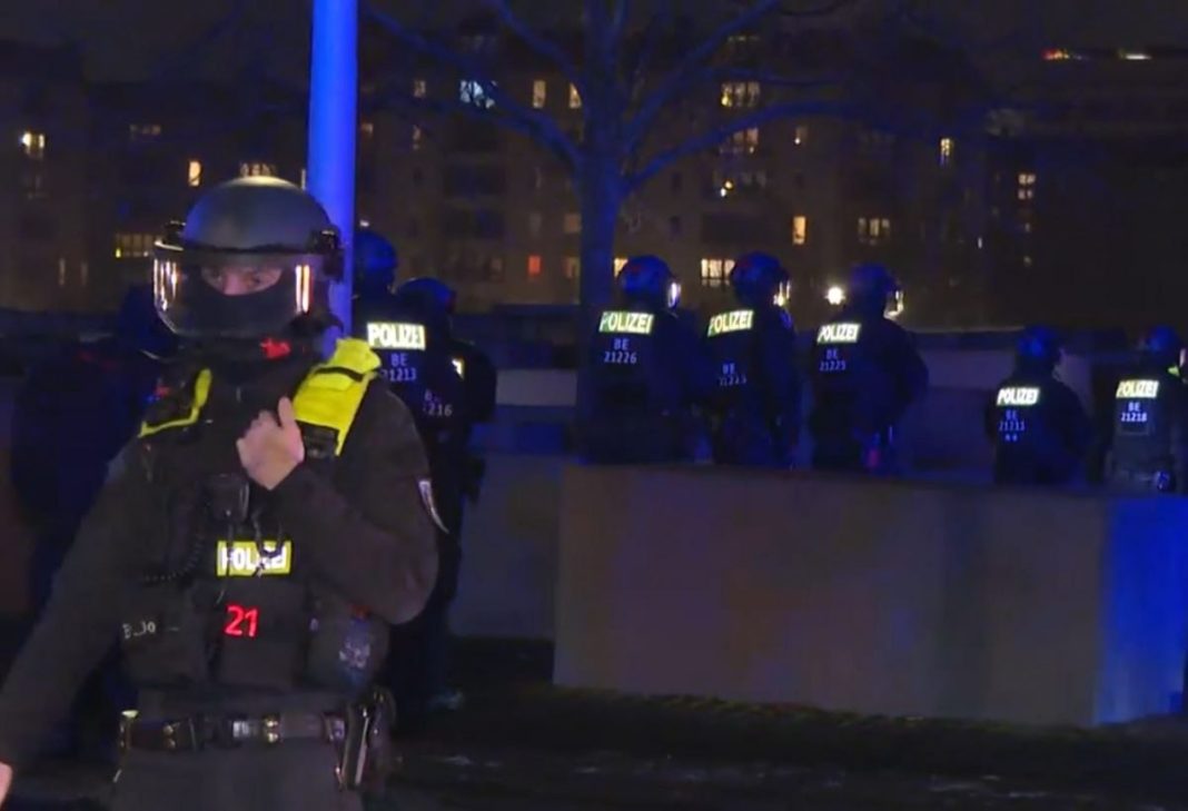 ein-zwei-polizei-1200x819-1200x819