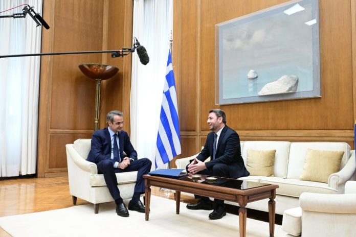 Μαξίμου: «Συμβόλαιο -πολιτικού- θανάτου» Ανδρουλάκη με αφορμή τον ΟΠΕΚΕΠΕ