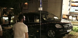 Πανικός στο Κολωνάκι: Τζιπ έπεσε σε πεζούς έξω από εστιατόριο – 11 τραυματίες, ένας σοβαρά – Δείτε βίντεο και φωτογραφίες