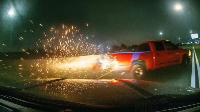 Η αρπάγη: Ο νέος μηχανισμός που χρησιμοποιεί η αστυνομία στις ΗΠΑ για να ακινητοποιεί οχήματα σε καταδιώξεις