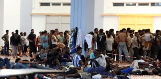 Βουλή: Πολιτική σύγκρουση για την τροπολογία για άσυλο – Στα ύψη η αντιπαράθεση για τη διαχείριση των μεταναστευτικών ροών