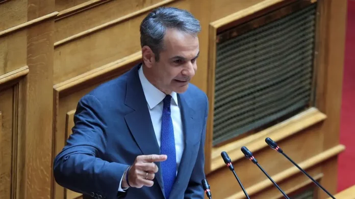 Στρατηγική θετικών ειδήσεων από την κυβέρνηση – Τα θαλάσσια πάρκα, οι τράπεζες και η συμφωνία για το ΣΕΦ
