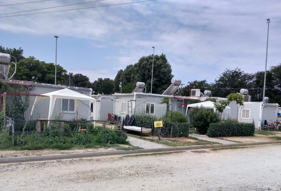 panagiotis-karipoglou-serres-domi-serron-kleidi-sintikis-metanastes-serres