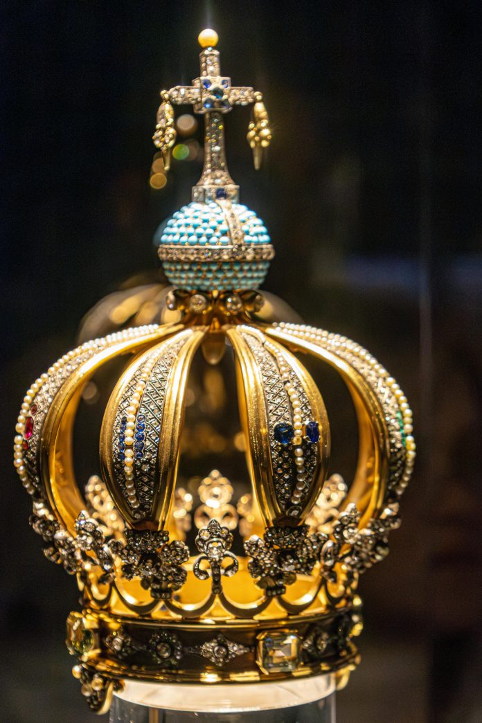 Τα Μαξιλάρια Ύπνου της Βασίλισσας της Αγγλίας: Αριστοκρατική Άνεση και Παράδοση