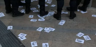 Ανακοίνωση της ΕΛ.ΑΣ. για προσαγωγή μέλους του Ρουβίκωνα μετά από δράση υπέρ της Παλαιστίνης στο κέντρο της Αθήνας