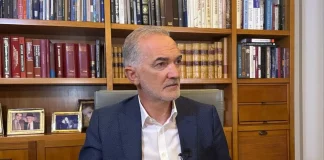 Ο Μάριος Σαλμάς ανοίγει το «μαύρο κουτί» της ΝΔ: Τα σκάνδαλα, η διαφθορά, οι «κουμπάροι» και το φιάσκο του επιτελικού κράτους (VIDEO)