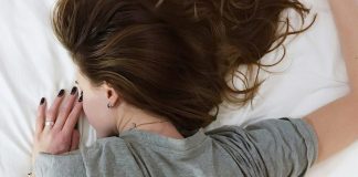 Καταγγελία σοκ από εκπαιδευτικό για βιασμό και ξυλοδαρμό – Απαλλάχθηκαν οι δράστες